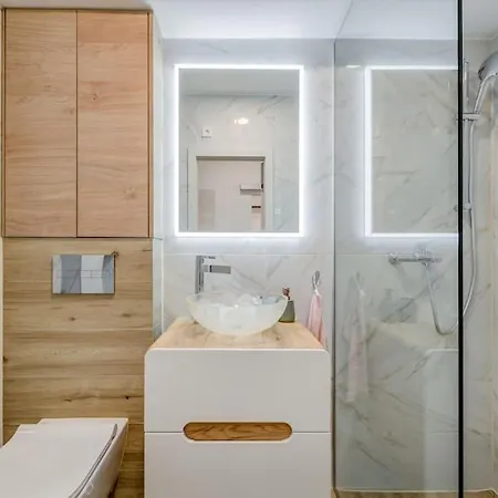 New Luxury Apartments In The Center Of Omiš Exterior foto