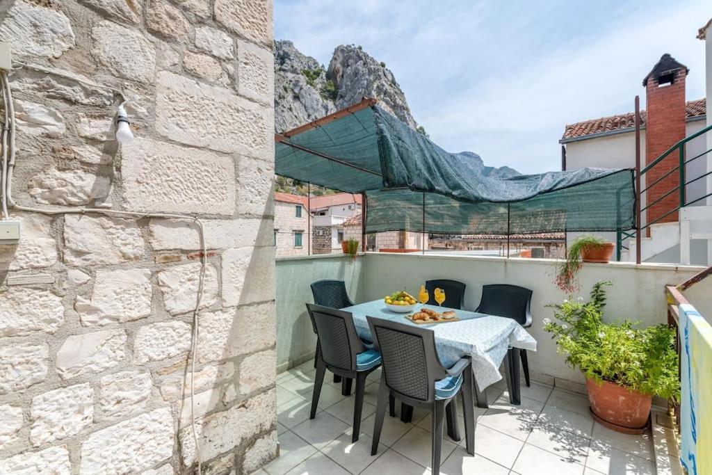 New Luxury In The Center Of